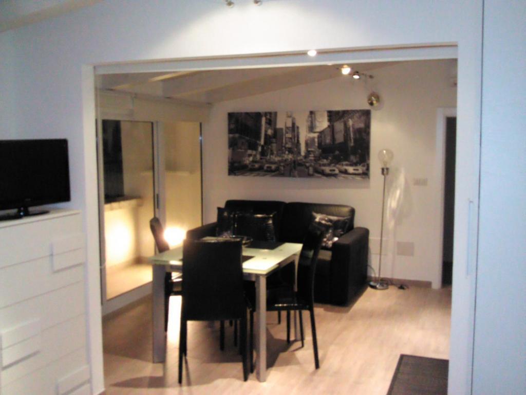 Albergo Diffuso Dimora Rossi B&B Turi Exterior photo