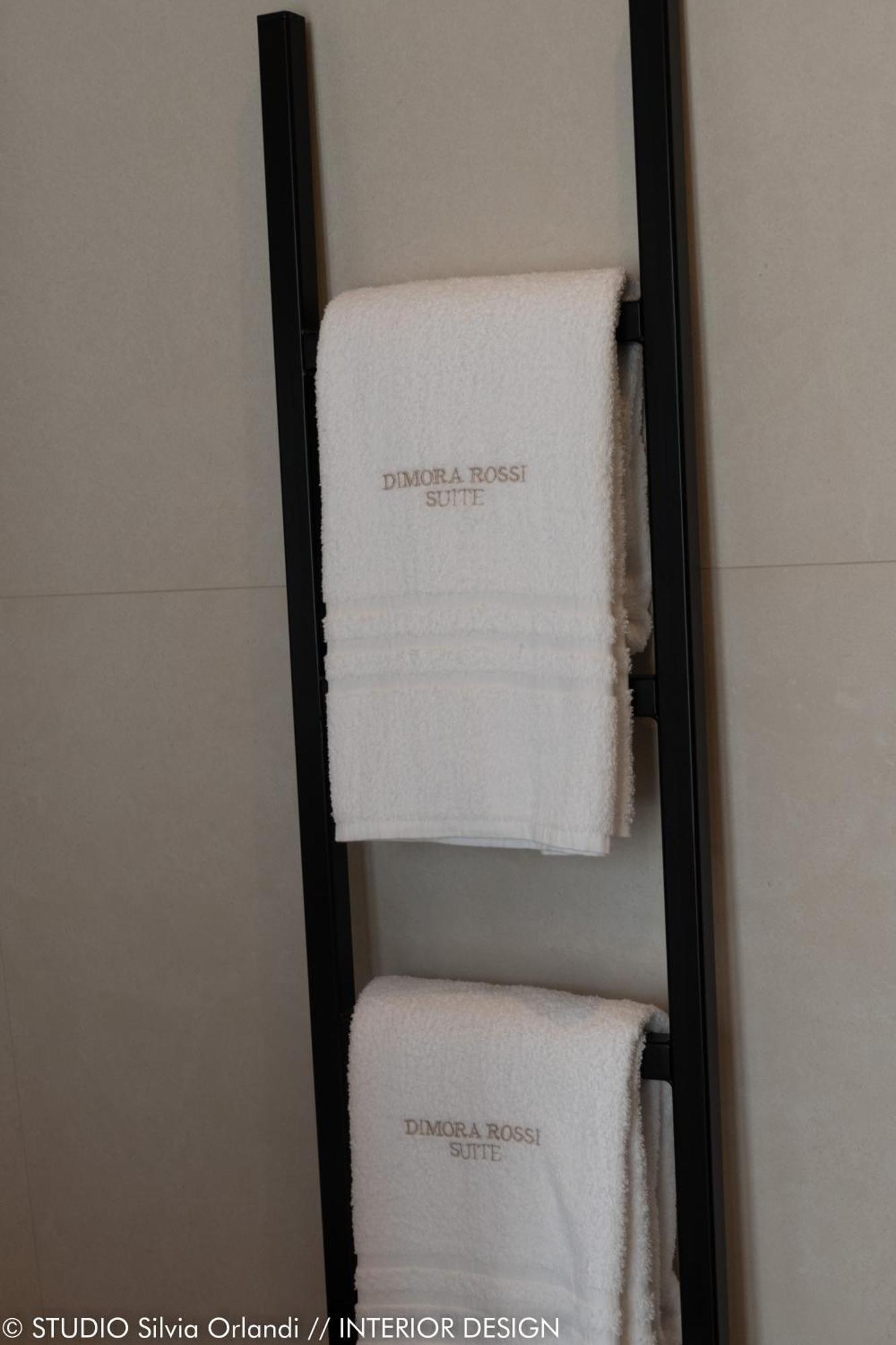 Albergo Diffuso Dimora Rossi B&B Turi Exterior photo
