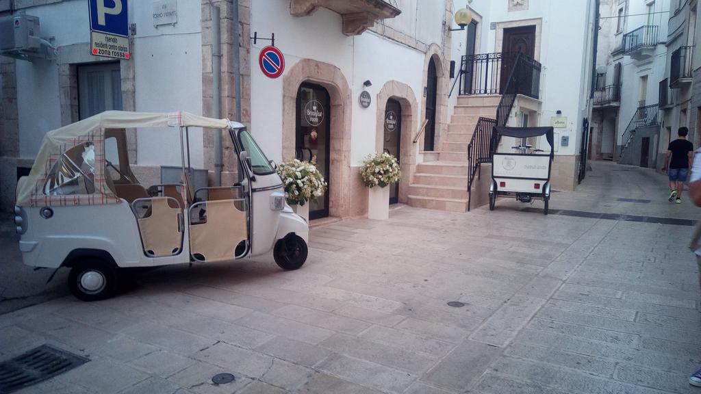Albergo Diffuso Dimora Rossi B&B Turi Exterior photo
