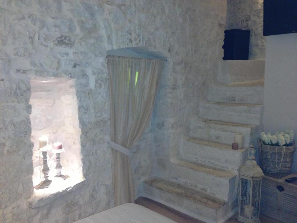 Albergo Diffuso Dimora Rossi B&B Turi Exterior photo