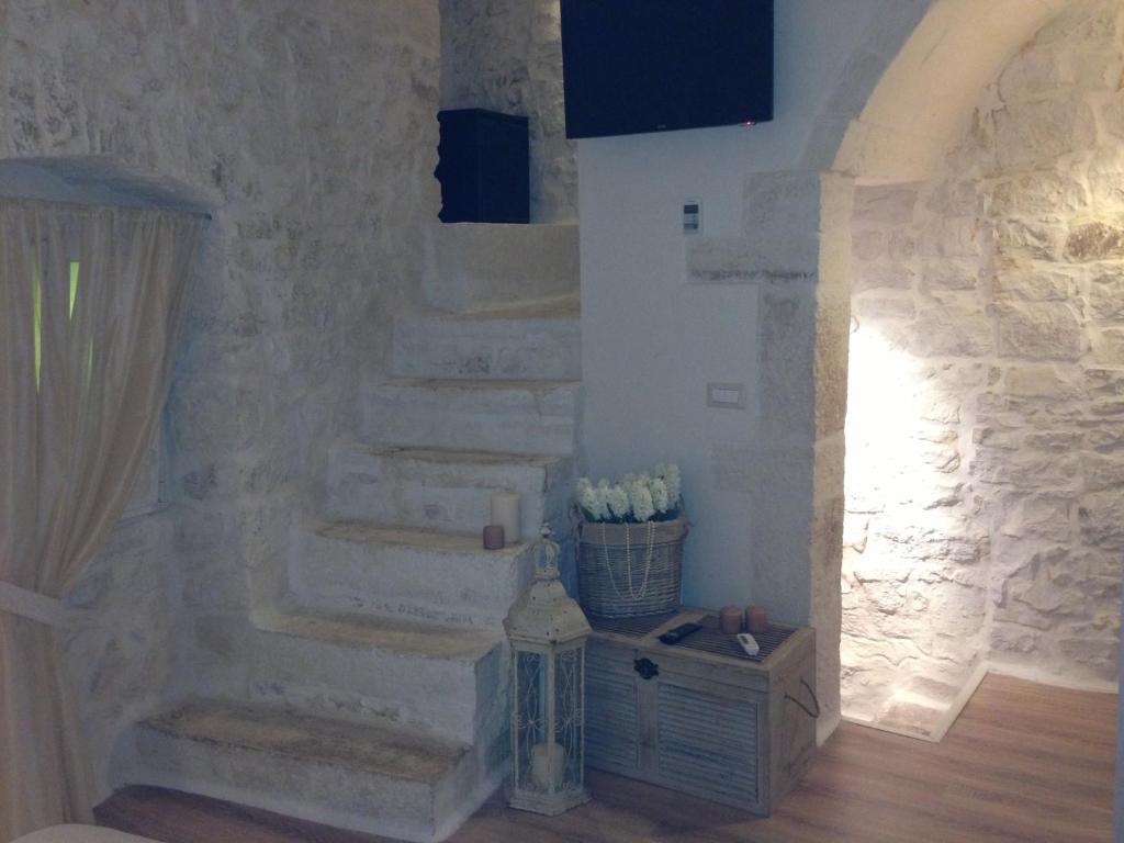 Albergo Diffuso Dimora Rossi B&B Turi Exterior photo